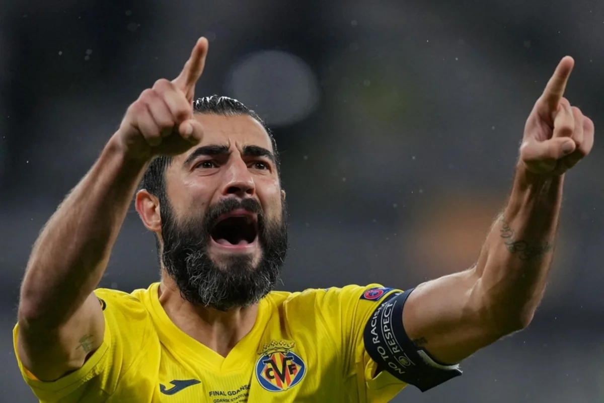 Dünya və Avropa çempionu olan futbolçu karyerasını İtaliyada davam etdirə bilər