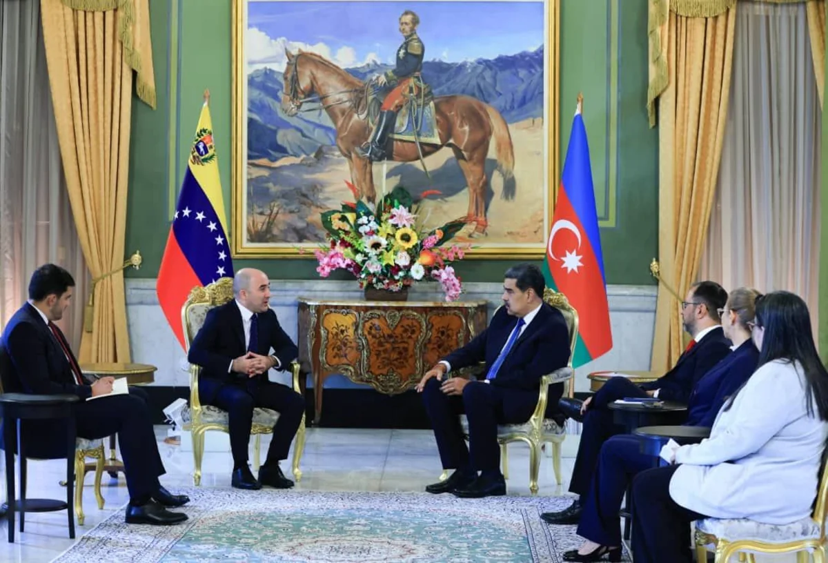 Azerbaijan's ambassador presents credentials to Venezuelan president
