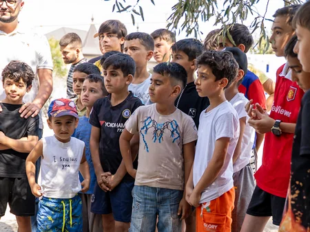 AFFA Sumqayıtda azyaşlıları futbol inventarları ilə təmin edib