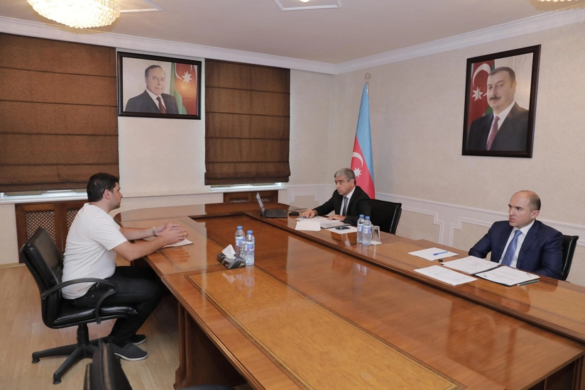 Anar Əliyev İsmayıllıda vətəndaşları qəbul edib