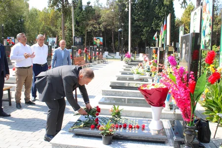 Mingəçevir Dövlət Universitetində şəhid məzun Əzəmi Hüseynovun doğum günü anılıb