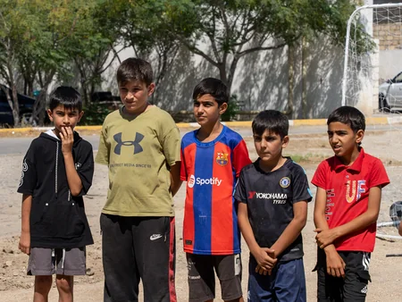 AFFA Sumqayıtda azyaşlıları futbol inventarları ilə təmin edib