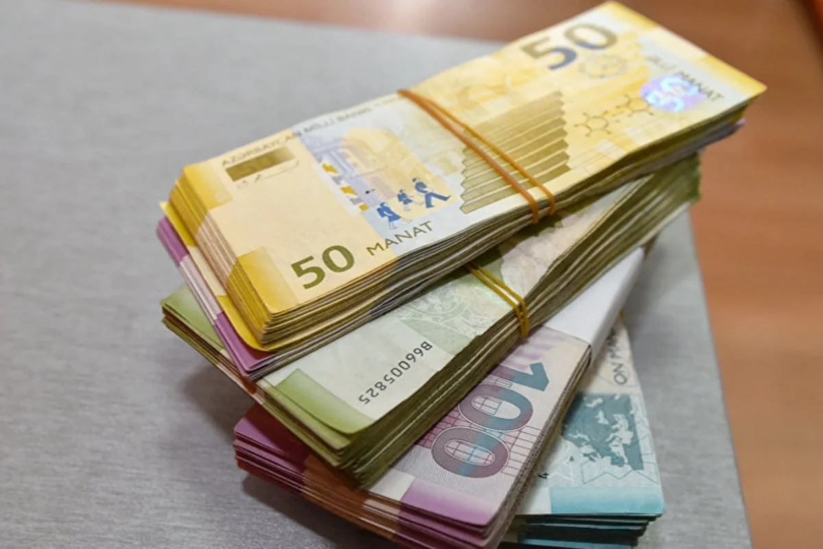 Денежная масса в Азербайджане увеличилась на 6,1%