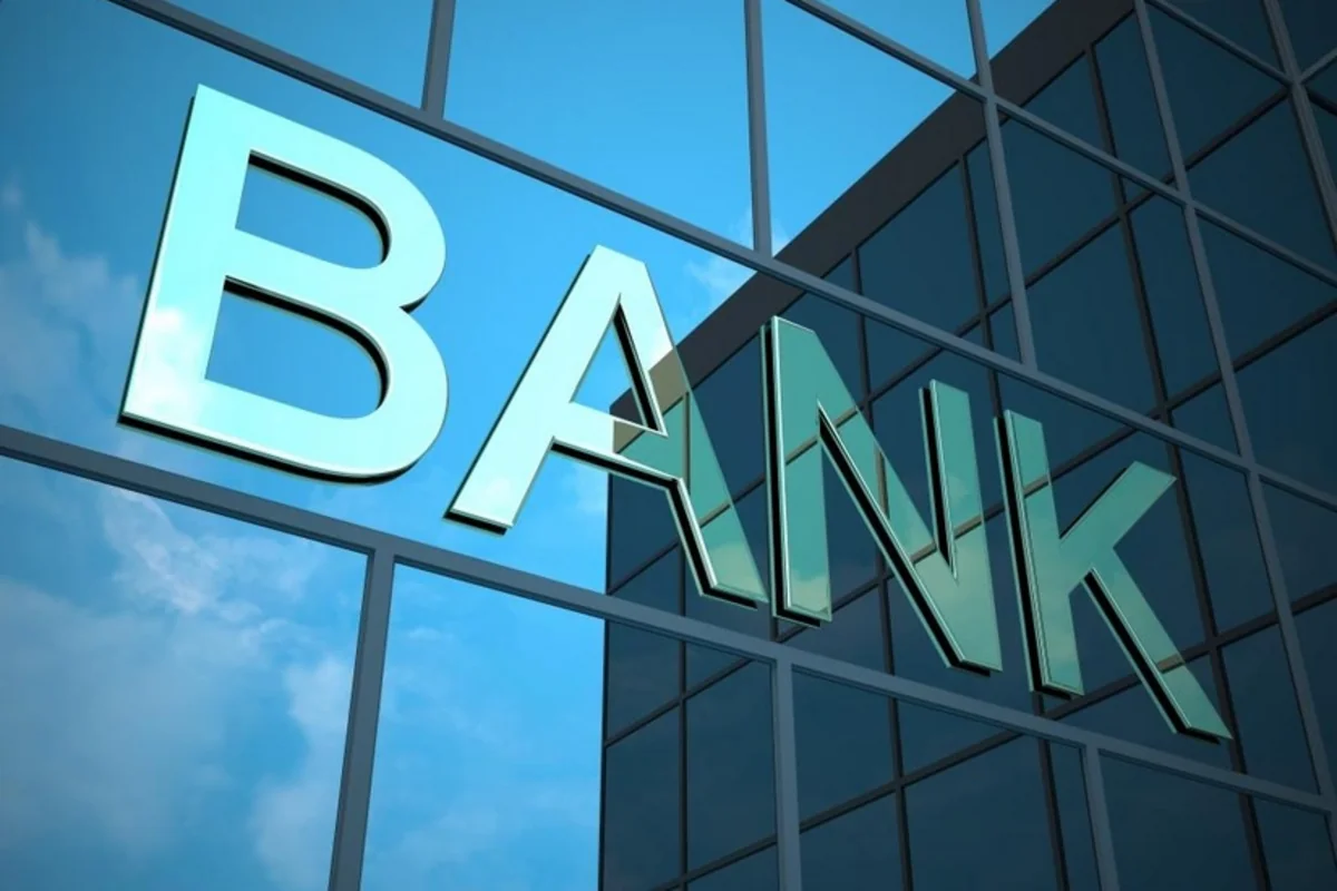 Net internal assets of Azerbaijani banks fell by over 5% in July