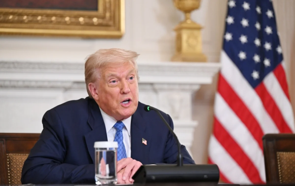 Tramp Konqres liderləri ilə şatdaun əleyhinə mümkün tədbirləri müzakirə edəcək