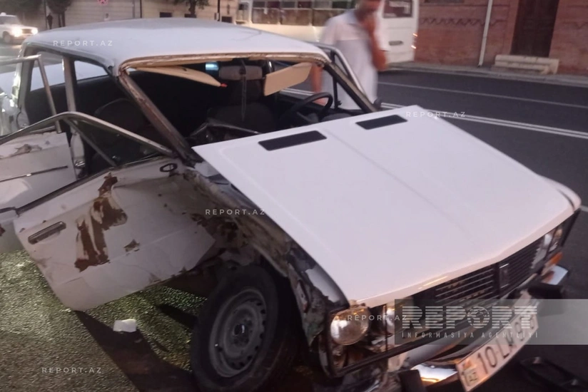В Гяндже из-за столкновения двух автомобилей пострадали четыре человека