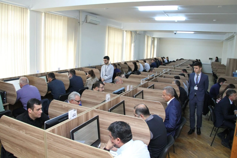 Vəkilliyə qəbulla bağlı növbəti test imtahanına elektron müraciət başlayıb
