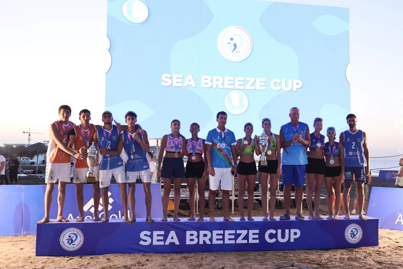 Çimərlik voleybolu üzrə Sea Breeze Cup turnirinin qalibləri bəlli olub