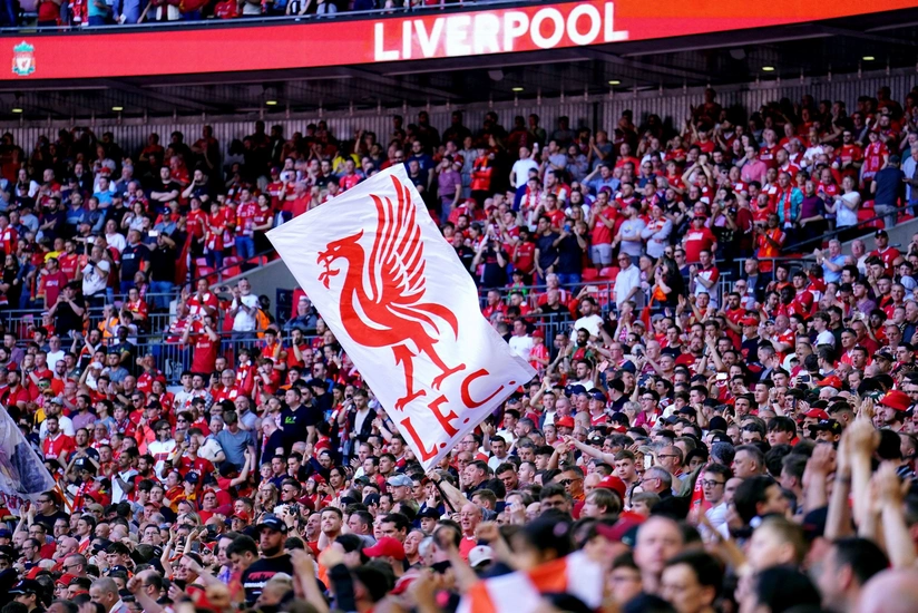 Liverpulun azarkeşi Ginnesin Rekordlar Kitabına düşüb