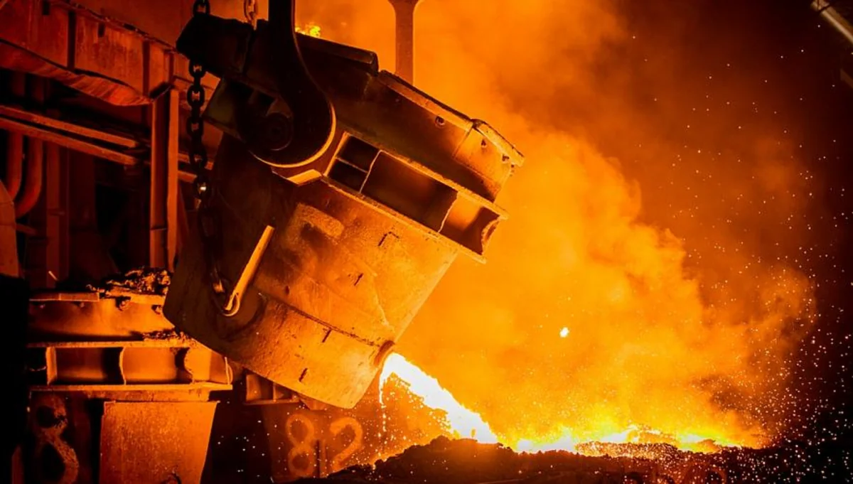 В Казахстане трое рабочих получили ожоги на заводе ферросплавов