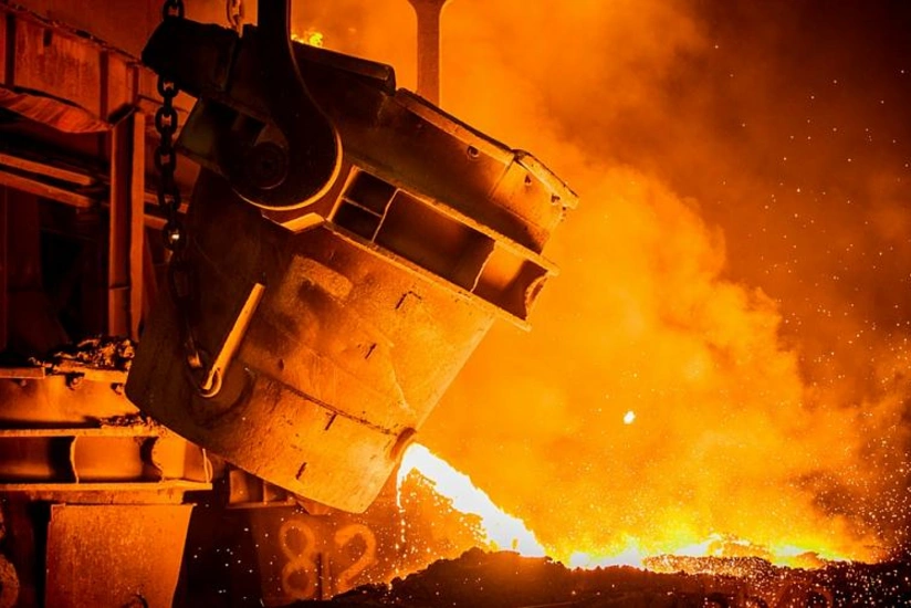 В Казахстане трое рабочих получили ожоги на заводе ферросплавов