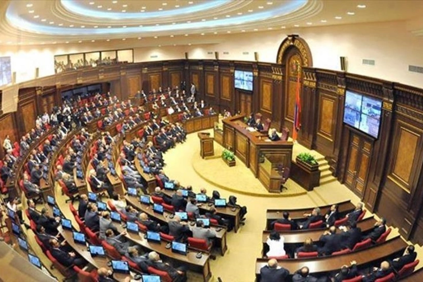 В парламенте Армении завершили расследование обстоятельств войны с Азербайджаном осенью 2020 года