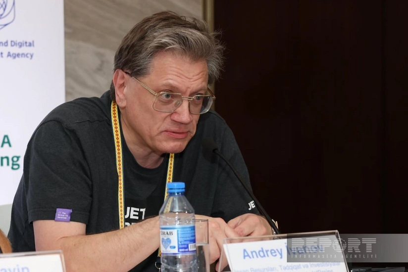 Андрей Иванов: Баку впечатляет участников ICPC одной из лучших архитектур в мире