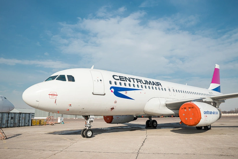Самолет авиакомпании Centrium Air совершил вынужденную посадку в Баку