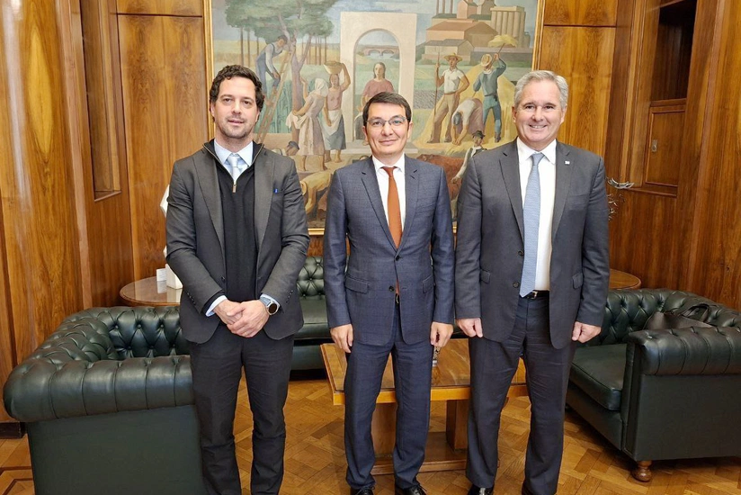 Argentina biznesinə Azərbaycanın sənaye zonalarından regional bazarlara çıxış imkanları təklif olunub