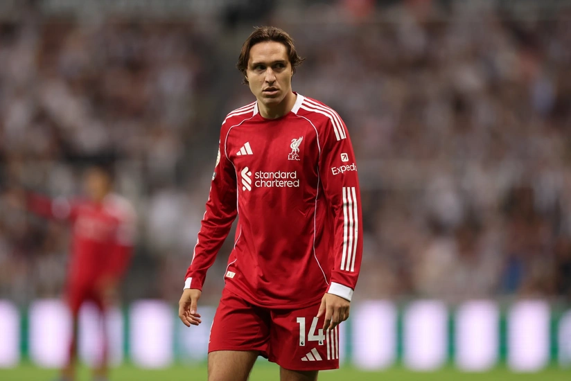 Beşiktaş Liverpulun futbolçusunu heyətinə qatmaq istəyir