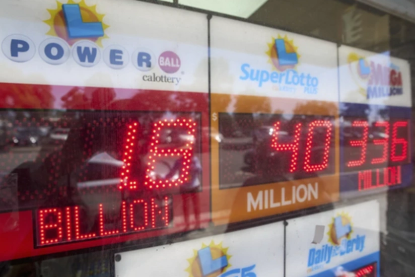 В США два человека сорвали в лотерею Powerball джекпот в $1,8 млрд