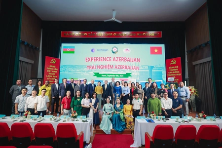 Azerbaijan, Vietnam explore prospects for tourism collaboration