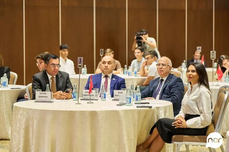 Nar ilin ən uğurlu abituriyentlərini mükafatlandırıb