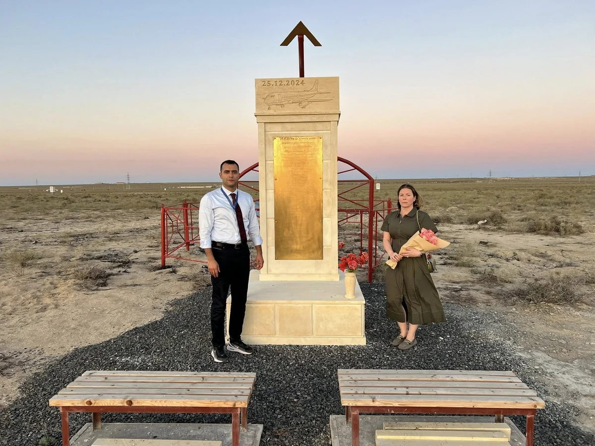 US Embassy economic officer visits site of AZAL passenger plane crash