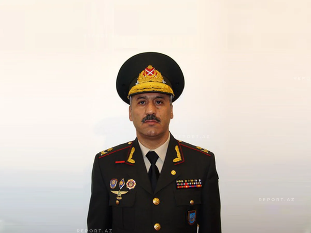 Komandan: Nazirin hərbi rütbəni bir pillə aşağı salmaq səlahiyyəti olmalıdır