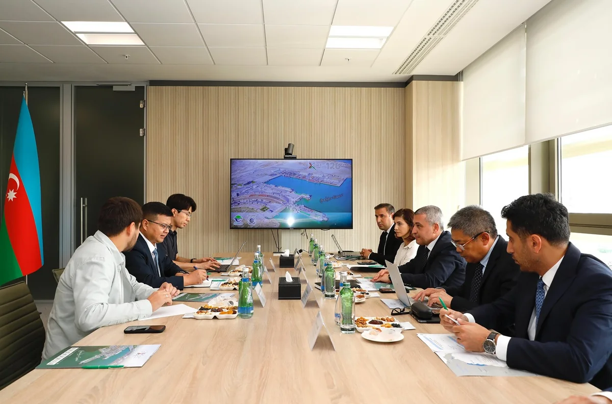 Azərbaycan Çinlə dəmir yolu əlaqələrinin genişləndirilməsi üzrə strateji təşəbbüsləri müzakirə edib