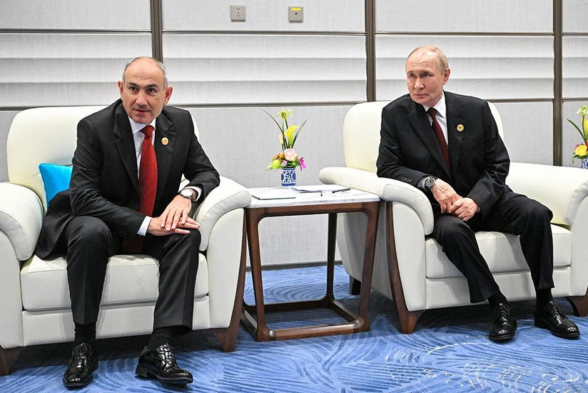 Пашинян на саммите ШОС обсудил с Путиным углубление отношений с Россией