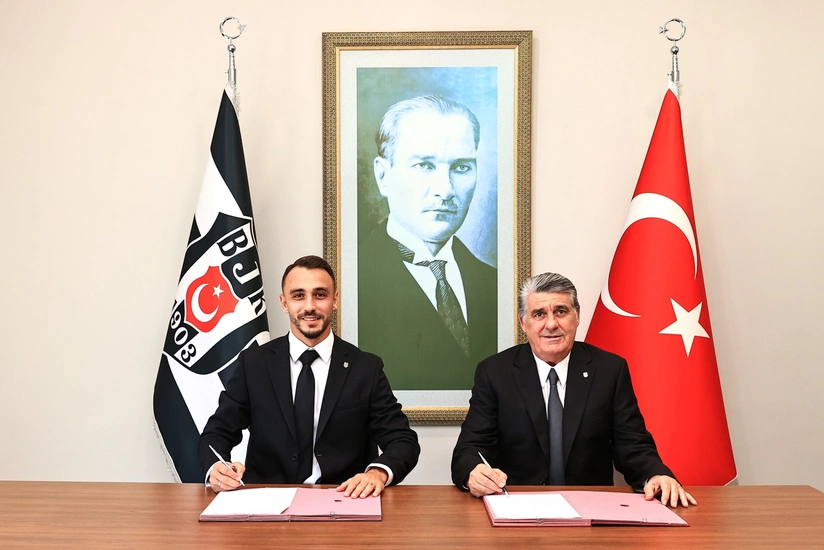 Beşiktaş yeni transferini açıqlayıb