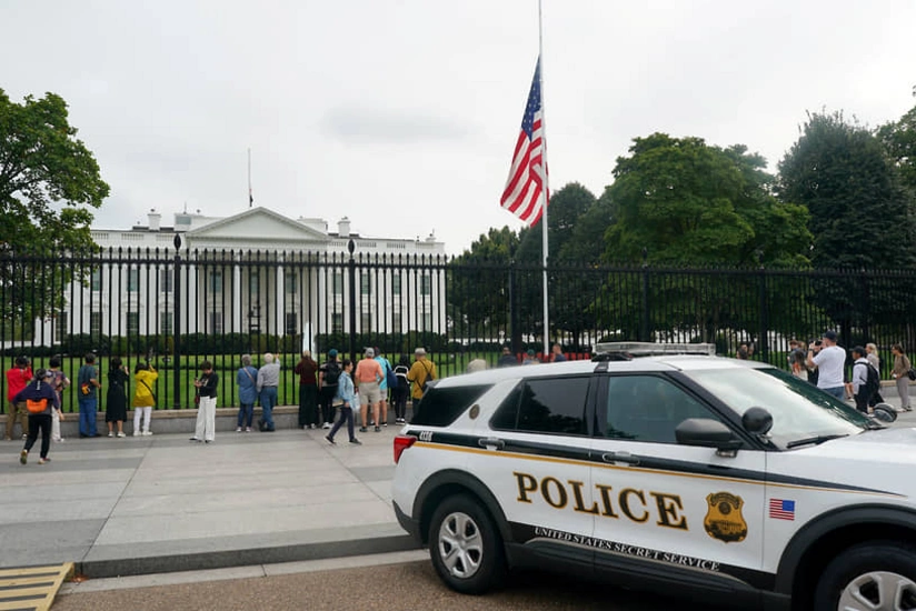 В США оцепили Белый дом после убийства соратника Трампа Чарли Кирка