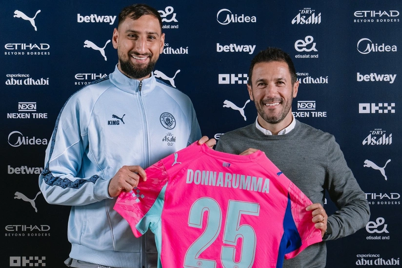 Mançester Siti Donnarummanı transfer etdiyini açıqlayıb