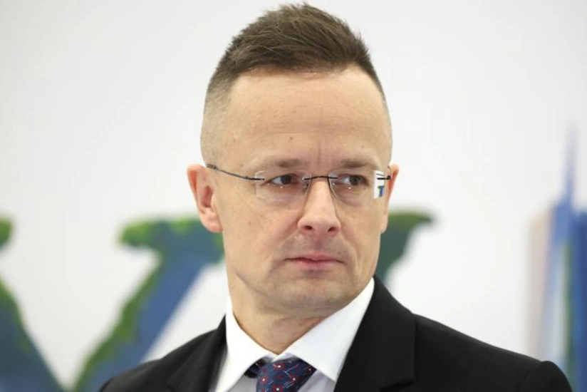 Глава МИД Венгрии возложил ответственность за кризис в отношениях на Киев