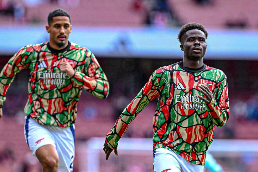 Arsenal iki futbolçusu ilə müqavilənin müddətini uzatmaq istəyir