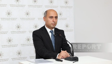 Nazir: Müəllimlər sinif otaqlarının təmirinə məcbur edilə bilməz
