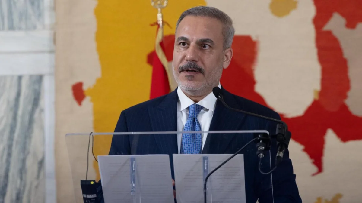 Hakan Fidan: Rusiya-Ukrayna müharibəsinin ən qısa müddətdə bitməsi üçün daha çox səy göstərilməlidir
