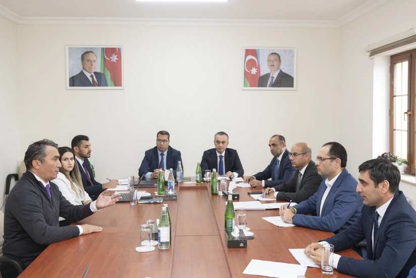 Məcnun Məmmədov Qusarda vətəndaşları qəbul edib