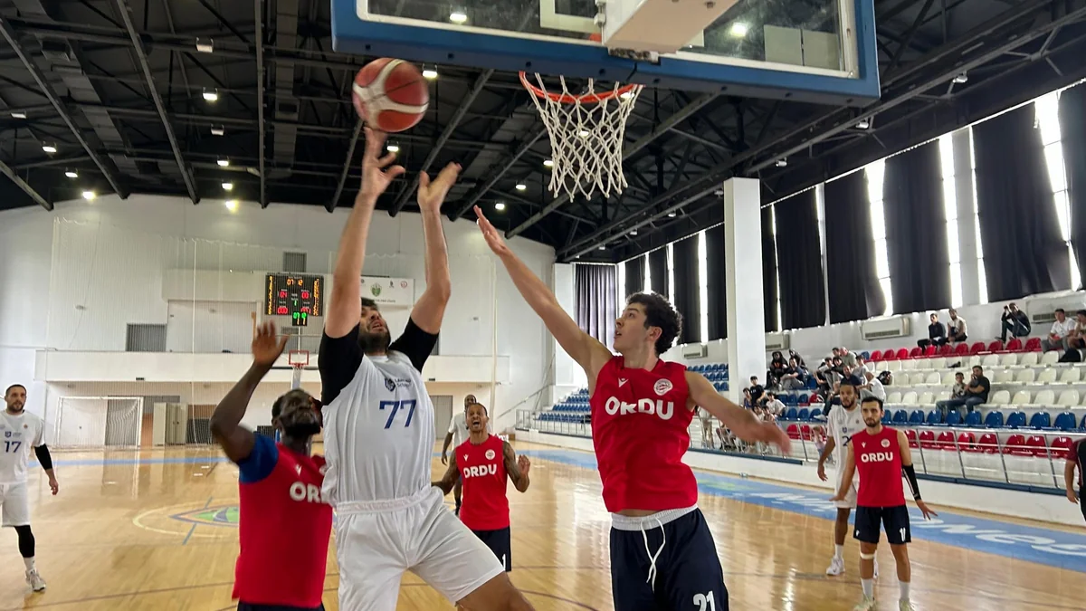 Azərbaycanın basketbol klubları yoxlama oyununda üz-üzə gəliblər