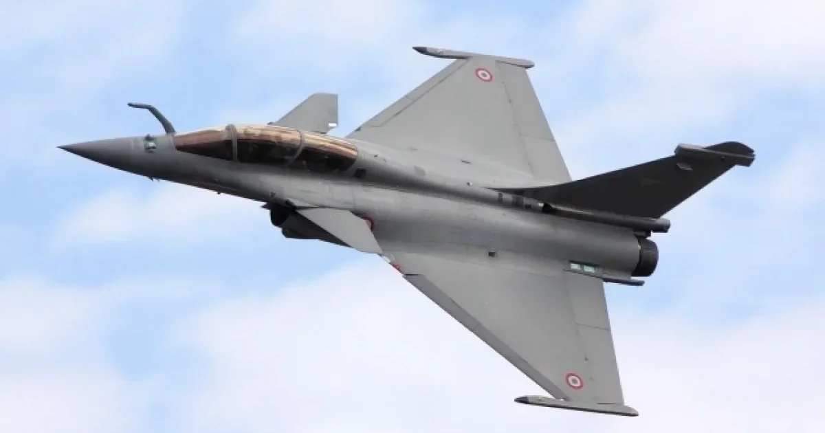 KİV: Polşaya göndərilən Rafale qırıcıları nüvə silahı daşımağa qadirdir