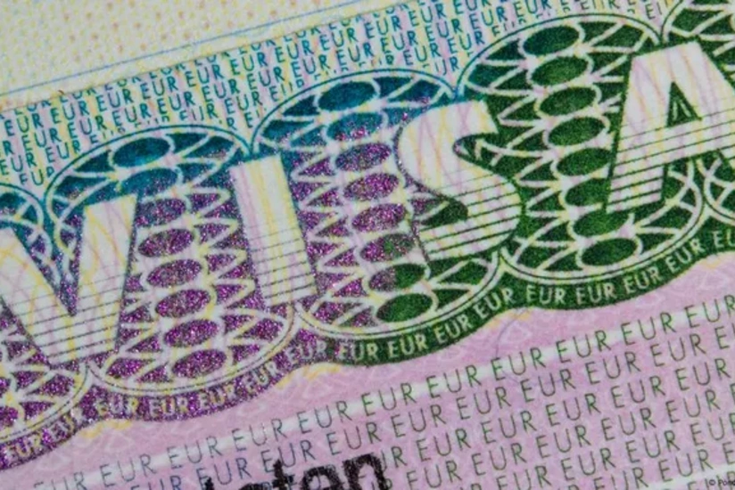 ЕС сократил выдачу виз для граждан РФ в 7,4 раза с 2019 года