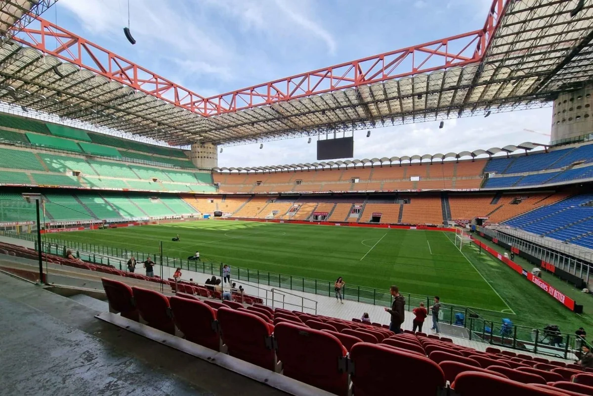 Milan və İnter klubları San Siro stadionunun alınması barədə razılığa gəliblər