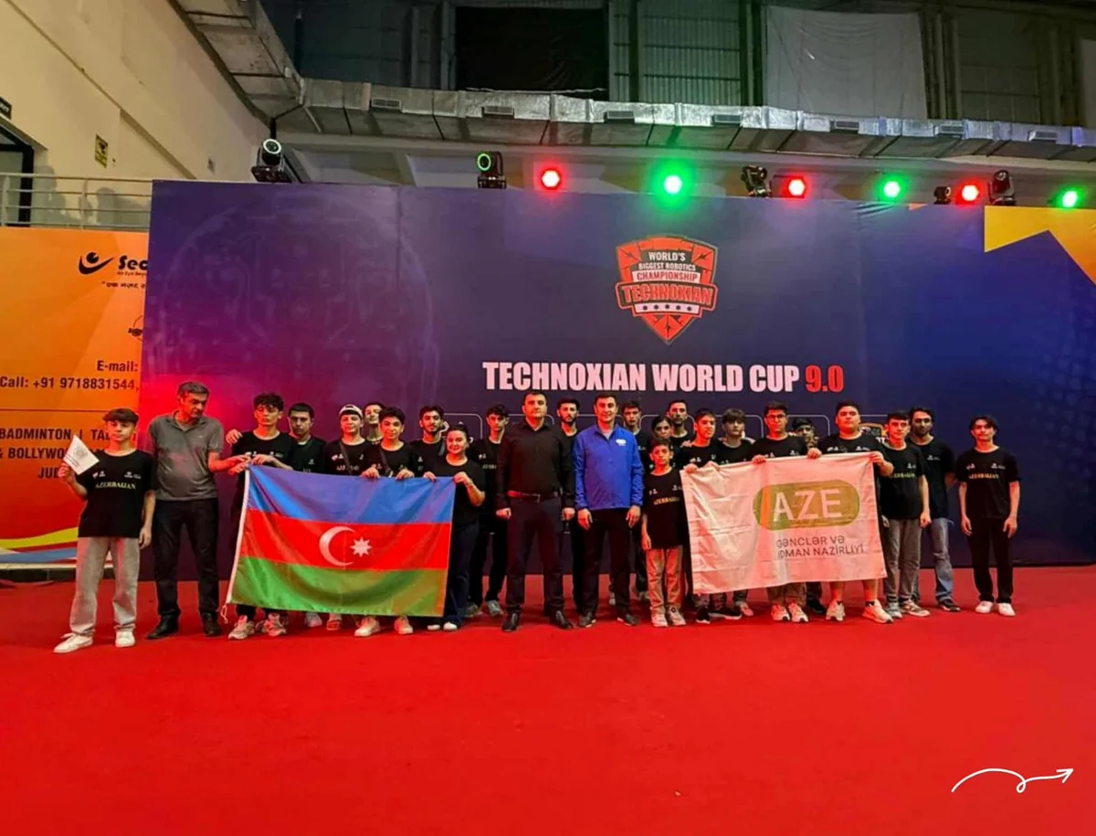 Azərbaycan komandası dünya robotexnika finalında qızıl və gümüş medal qazanıb