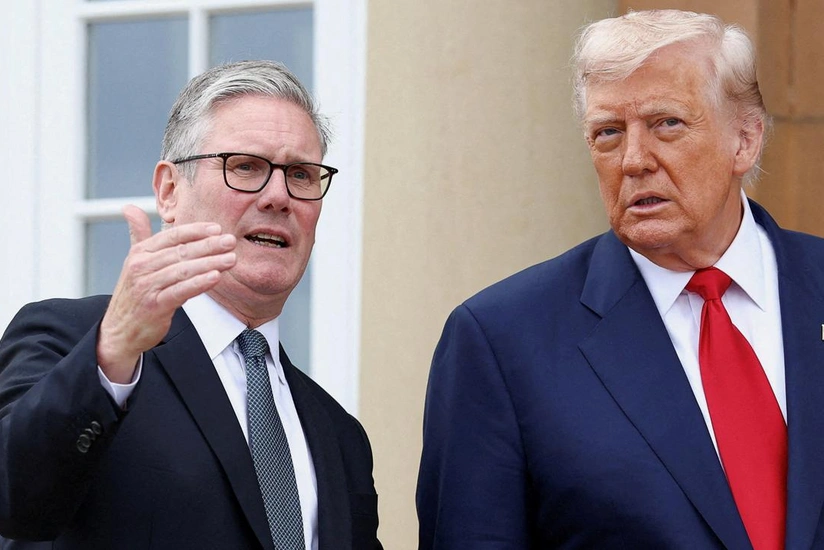 СМИ: Стармер отказался от надежды на отмену пошлин Трампа на сталь