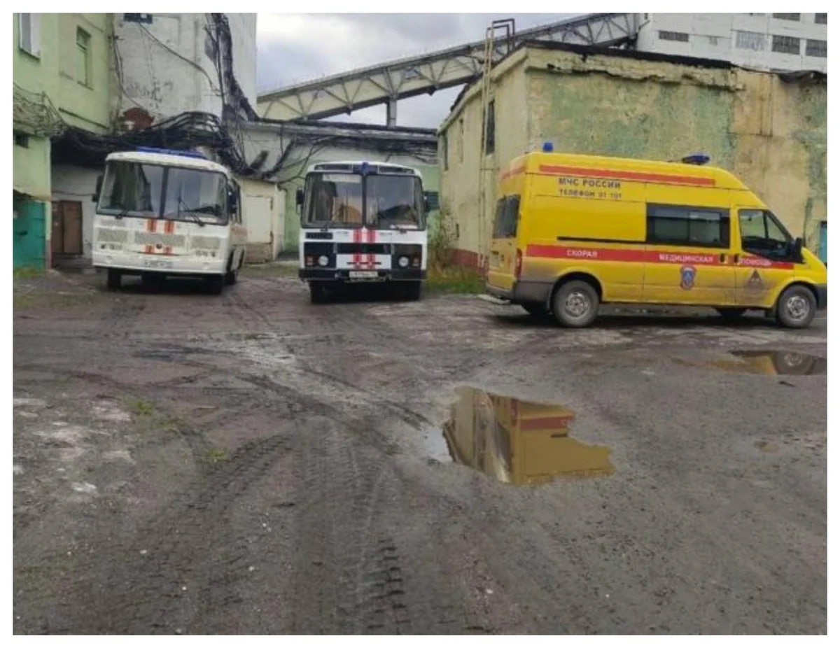 В Воркуте в шахте произошел прорыв воды, ведутся поиски одного работника