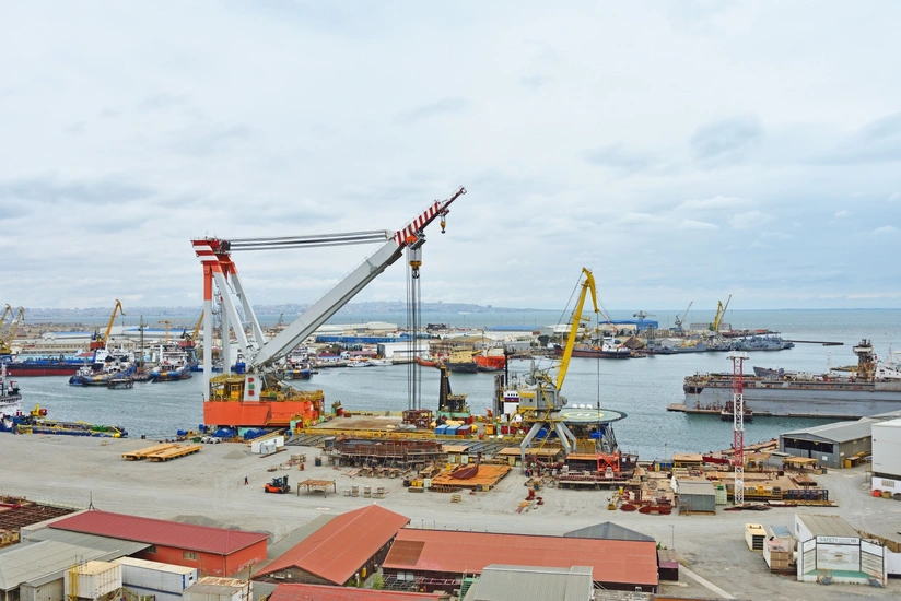 Baku Shipyard signs contracts to build 14 new vessels