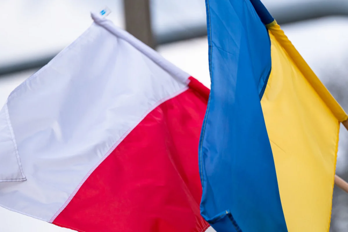 Polish defense minister arrives in Kyiv for talks on military cooperation