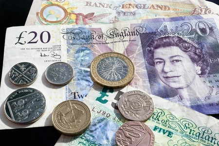 US to invest £150B in UK, promising thousands of jobs