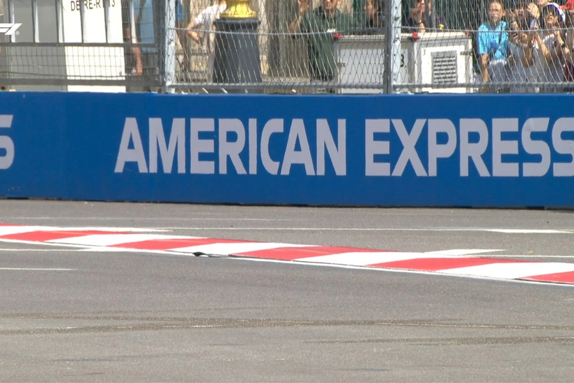 Formula 1 üzrə Azərbaycan Qran-prisində birinci sərbəst yürüş dayandırılıb