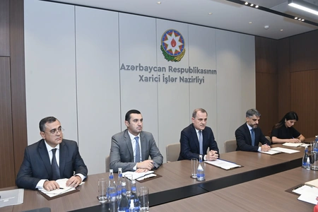 Azerbaijan, France discuss causes of diplomatic tensions