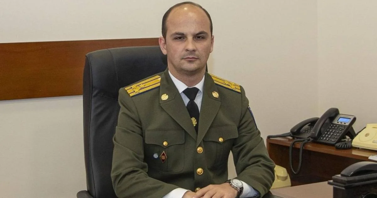 Armenia's security chief arrives in Baku for international forum