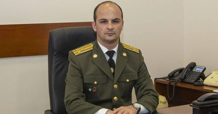 Armenia's security chief arrives in Baku for international forum