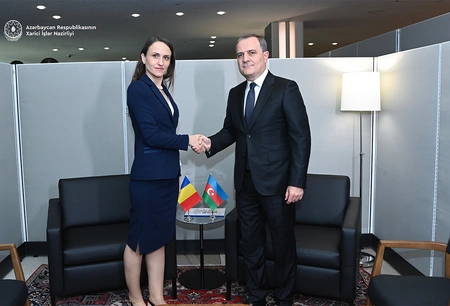 FM Bayramov and Romanian counterpart mull Azerbaijan-Armenia peace process